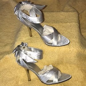 Satin and Bows,  silver evening heels. Size 8 1/2.  Brand new, never worn.
